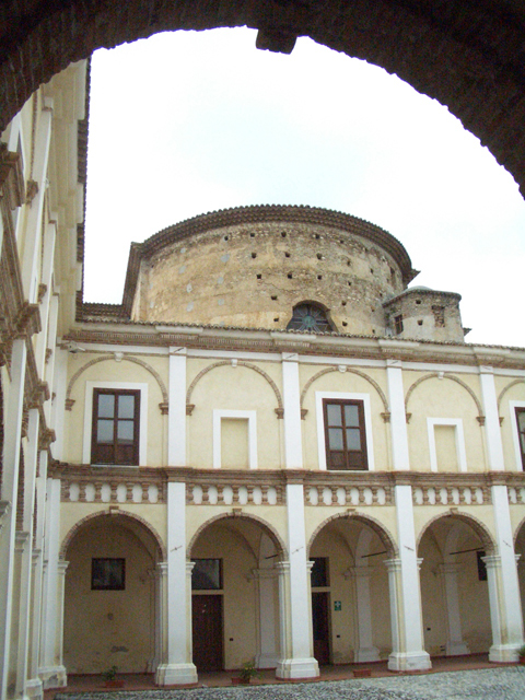 Chiostri del Protoconvento Francescano, Castrovillari